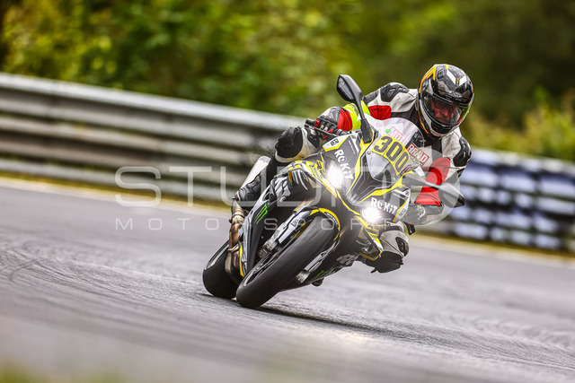 0300-240724_NS-005_300 | Deine Full-Service-Agentur für ✔️Videoproduktionen und ✔️Motorsportfotografie Jetzt Angebot anfragen!