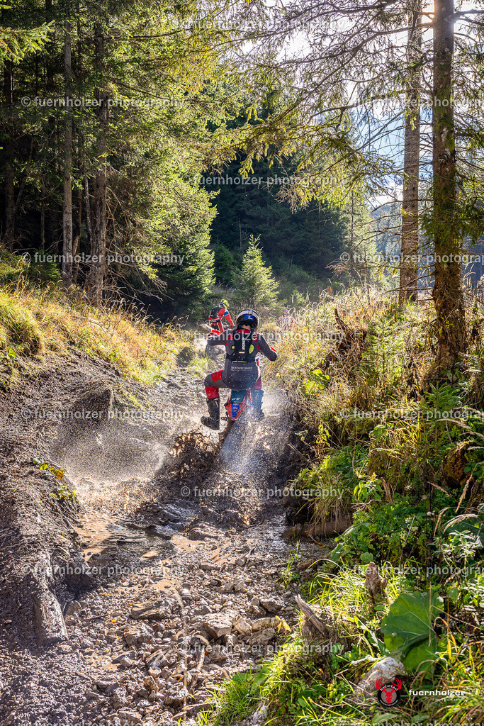 fuernholzer_251026-C1-196 | Fotografische Impressionen von der Red Stag Enduro Extreme by fuernholzer-photography.com. Endurosport in Österreich fotografisch festgehalten von fuernholzer. Auftragsfotografie für Private, Gewerbefotos und Industriefotografie. Eventfotografie, Sportfotografie und Motorsportfotografie. Anbieter von Fotoworkshops, Fototraining, fotografischen Vorträgen und Fotoseminaren.