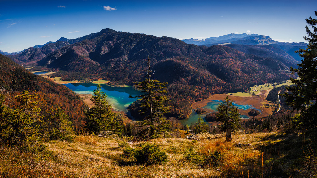 Drei Seen Gebiet von oben im Herbst | ap-design // andreas plenk - Realisiert mit Pictrs.com