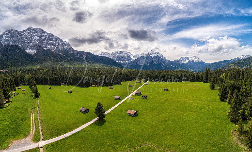 Ponöfen | Ponöfen in Ehrwald mit Zugspitze und Sonnenspitze