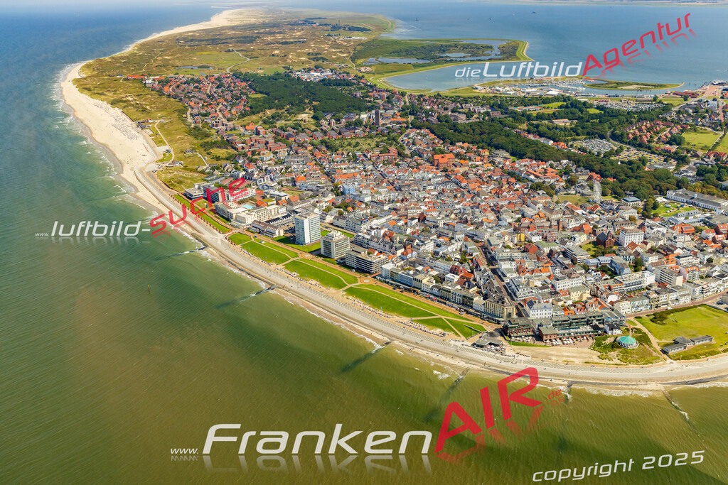 Neue Luftbildaufnahme der Stadt Norderney - Das Luftbild wurde 2025 vom UL-Flugzeug heraus erstellt ( keine Drohnenaufnahme ) - Hochauflösende Luftaufnahme - für Wandbilder und großformatige Ausdrucke geeignet. Das besondere Geschenk!Hier alle&nbsp;Infos zur Lizenzierung der LuftaufnahmeWir fliegen auch dieses Jahr wieder in Ihre Region um Luftbilder zu erstellen.- Luftbild anfragen