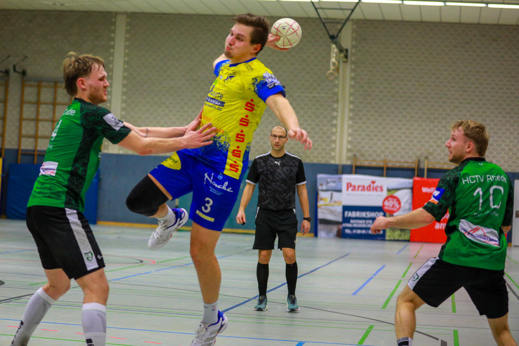 SVN_HcTvRhede_131225_109 | Bildergalerie von Sport-Ereignissen aber auch von weiteren spannenden Dingen - nicht nur vom Niederrhein. In Anlehnung an den bekannten Spruch von Hanns Dieter Hüsch heißt das Motto: "Niederrhein ist überall".  - Realisiert mit Pictrs.com