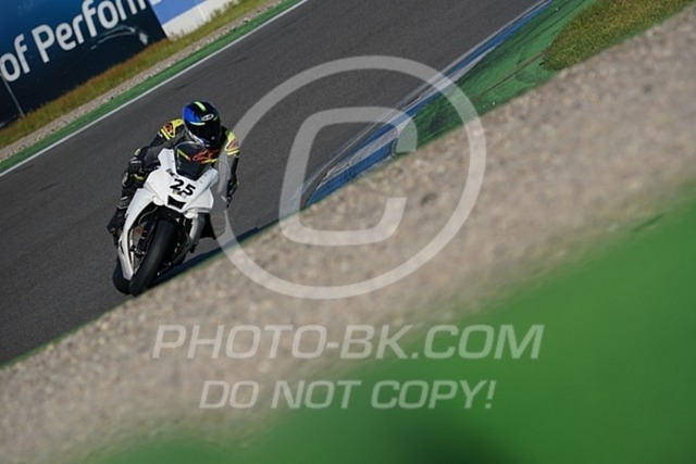 2022_05_09_PBK_17837 | Sportfotografie; SlowMotion; Video; Rennstrecke; Hafeneger; Speer; Racing; RSE; BMW; CBO; Trackday; Motorsportarena; Hockenheimring; Brno; Most; Barcelona; Valencia