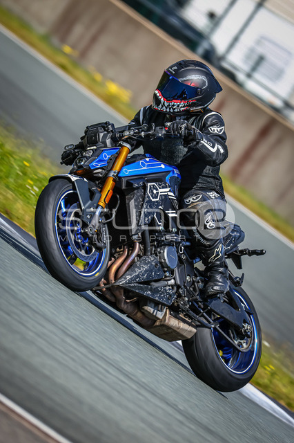 0580-260606BB-015_580 | Deine Full-Service-Agentur für ✔️Videoproduktionen und ✔️Motorsportfotografie Jetzt Angebot anfragen!