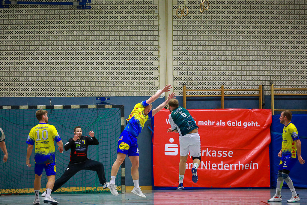 SVN_TvBiefang_161124_103 | Bildergalerie von Sport-Ereignissen aber auch von weiteren spannenden Dingen - nicht nur vom Niederrhein. In Anlehnung an den bekannten Spruch von Hanns Dieter Hüsch heißt das Motto: "Niederrhein ist überall".  - Realisiert mit Pictrs.com