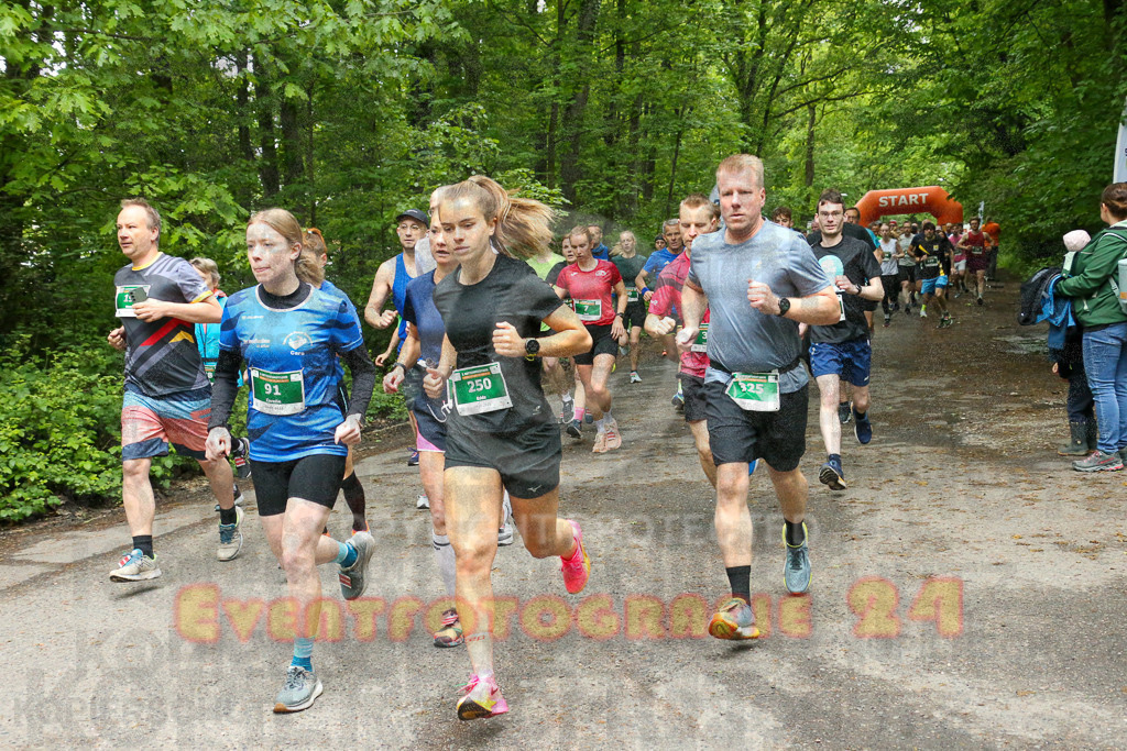 250504_1000_EX1_2635 | Sportfotografie im Rhein-Sieg Kreis, Köln, Bonn, NRW, Rheinland Pfalz, Hessen, etc. Unser Tätigkeitsfeld umfasst den Laufsport vom Volkslauf über den Marathon, Duathlon, Triathon bis zum Ultralauf wie Kölnpfad Ultra oder Schindertrail.
