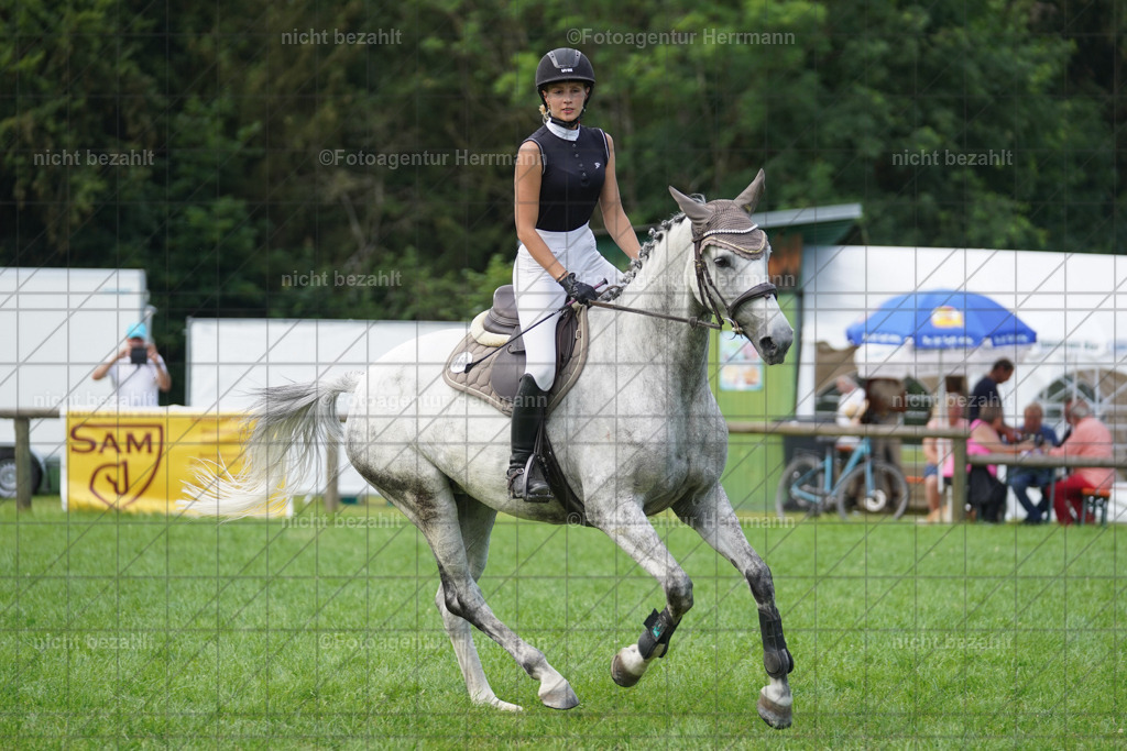 20240706-FAH06256 | Grafing Turnierfotos, Reitverein Ebersberg, Turnierfotografen Bayern, reitsportbilder, Pferdefotograf, reitsportfotograf, Sportbilder, Reitsportfotografie, Fotoagentur Herrmann, Turnierfotograf