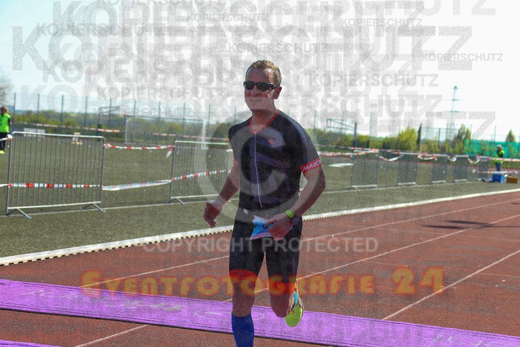 220424_1115_EX1_4558 | Sportfotografie im Rhein-Sieg Kreis, Köln, Bonn, NRW, Rheinland Pfalz, Hessen, etc. Unser Tätigkeitsfeld umfasst den Laufsport vom Volkslauf über den Marathon, Duathlon, Triathon bis zum Ultralauf wie Kölnpfad Ultra oder Schindertrail.