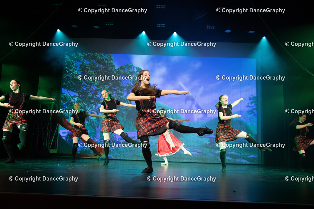 GPHY3033 | DanceGraphy - Realisiert mit Pictrs.com