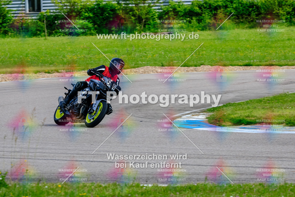 MotoTeam-8985 | Hier findet Ihr Bilder von Touristenfahrten auf der Nürburgring Nordschleife oder von anderen Veranstaltungen die ich besucht habe. Viel Spass beim Durch Schauen 