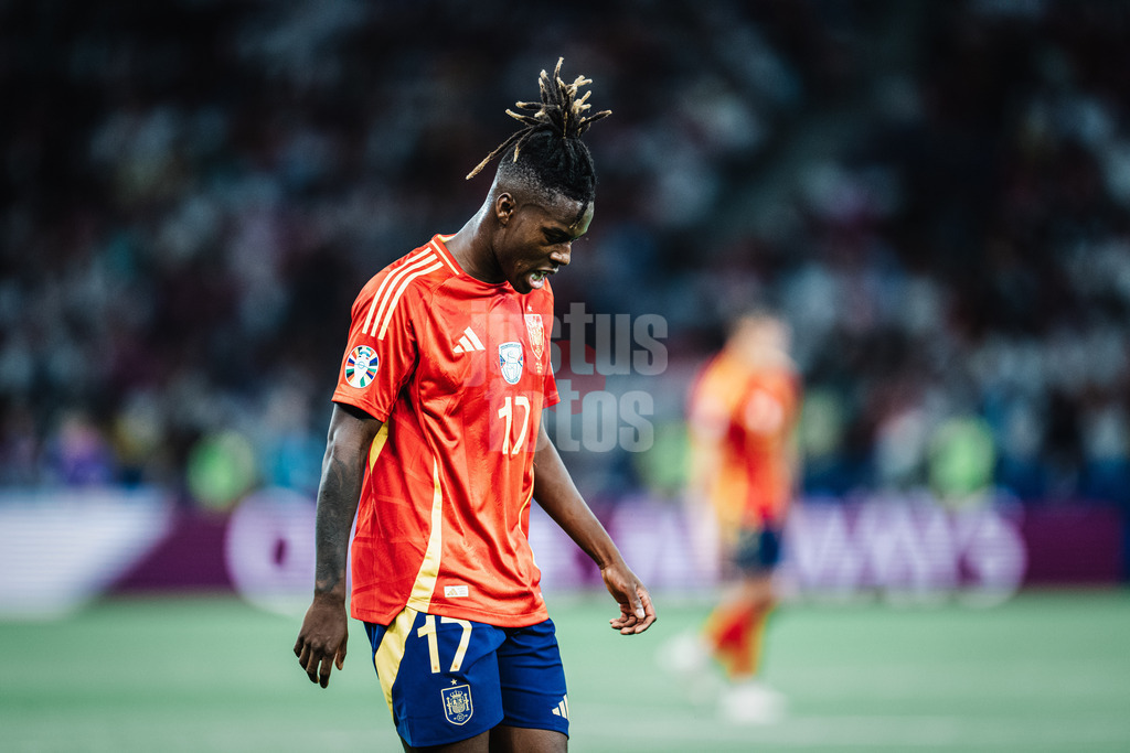 Fußball | Herren | UEFA-Fußball-Europameisterschaft 2024 | Finale | Spanien vs. England | 14.07.2024 | Nico Williams (#17, Spanien) ärgert sich