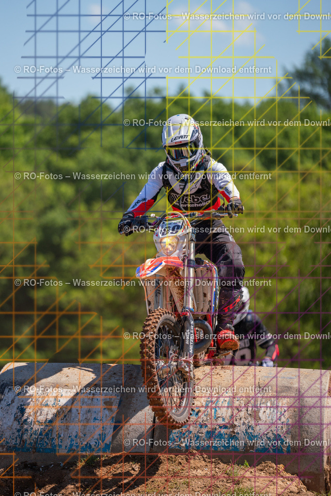 Wolfshausen 2 Lauf -207 | Sportfotografie von RO-Fotos: Motorsport, Motocross, Enduro, Laufveranstaltungen und Triathlon. Professionelle Fotos von Sportlern und Events. - Realisiert mit Pictrs.com