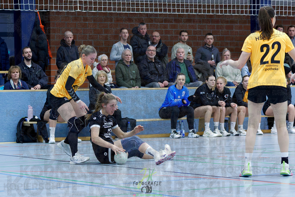 Handball Frauen Oberliga Mitte, HSG Eibelshausen/Ewersbach - HSG Lumdatal | Handball Frauen Oberliga Mitte, HSG Eibelshausen/Ewersbach - HSG Lumdatal am 21.02.2026 in Dietzhölztal-Steinbrücken (Sporthalle am Hammerweiher)Photo © 2026 - Jörg Heinrich - Realisiert mit Pictrs.com