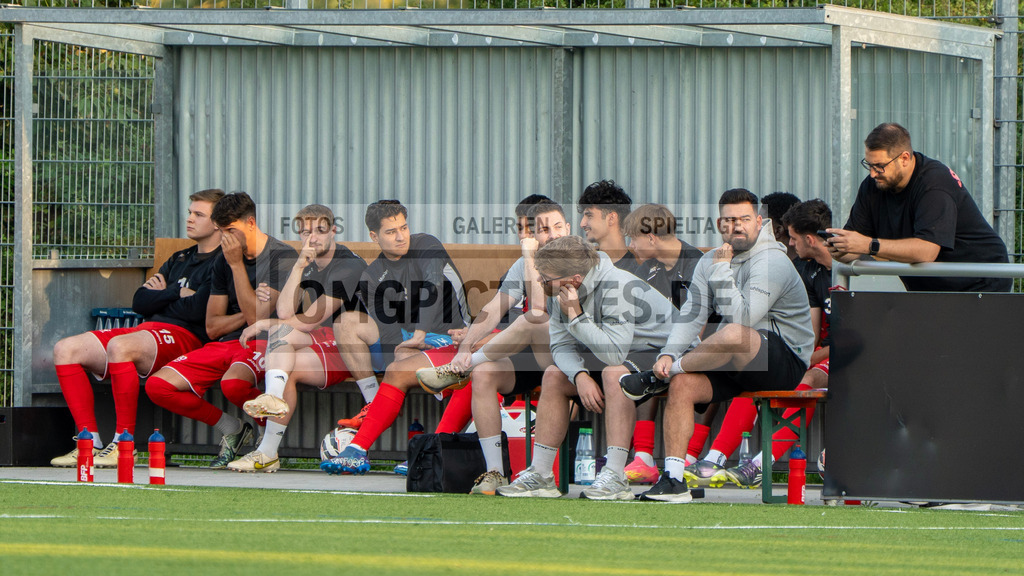 _OMG8696 | www.omgpictures.de, Sportfotograf, Verein, Fotograf, Baden Württemberg, Stuttgart, Heilbronn, omgpictures, Spieltag,  - Realisiert mit Pictrs.com