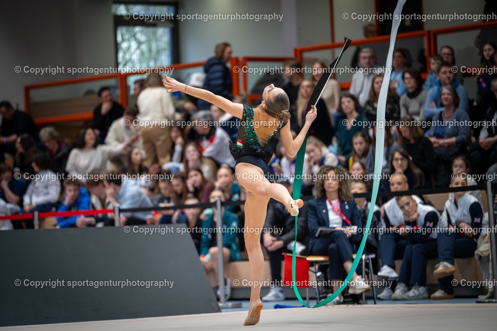 Z7A_3389 | HUN Berta Julia Nemeth Gymnastik International 2026 in der Sporthalle Schmiden in Fellbach (Deutschland).Foto: Klaus Gruber / sportagenturphotography - Realisiert mit Pictrs.com