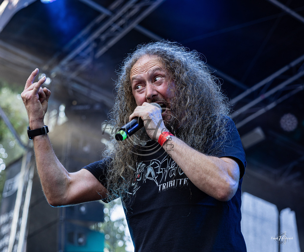 Metal Attack Tribute | Stadtfest Aschaffenburg 30.08.2025 - Realisiert mit Pictrs.com