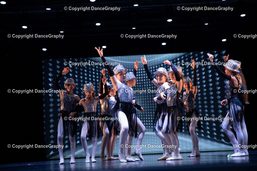 GPHY4922 | DanceGraphy - Realisiert mit Pictrs.com