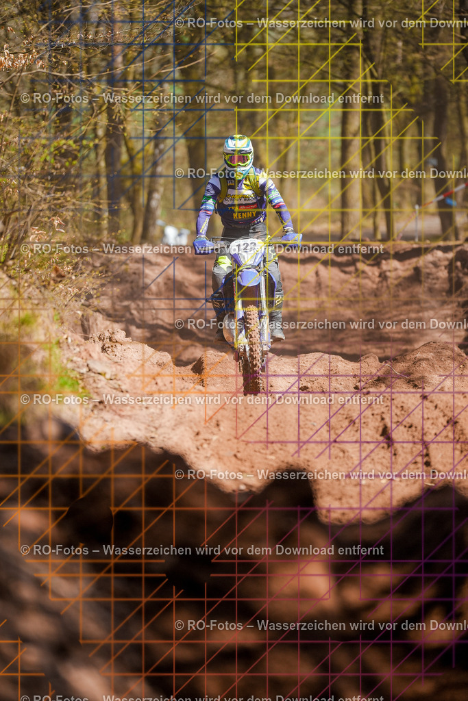 2 Lauf Mernes-1374 | Sportfotografie von RO-Fotos: Motorsport, Motocross, Enduro, Laufveranstaltungen und Triathlon. Professionelle Fotos von Sportlern und Events. - Realisiert mit Pictrs.com