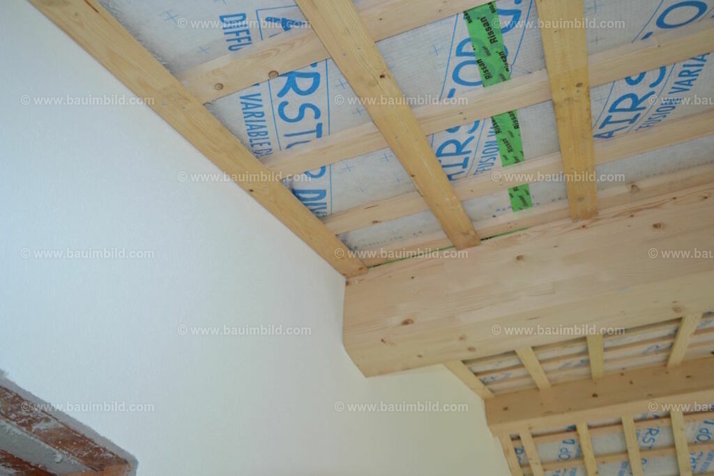 bib-lg13-holzbau-ausbau-0162 | Nach LV-Leistungsgruppen sortierte Detailfotos über den Bau eines Hauses. Alle Hausbau-Bilder direkt vom Urheber und Autor der Website Haus-Selber-Bauen.com