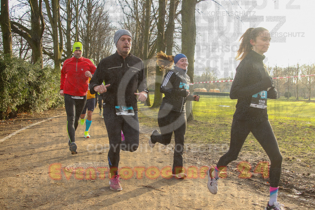 241231_1016_EV4_3639 | Sportfotografie im Rhein-Sieg Kreis, Köln, Bonn, NRW, Rheinland Pfalz, Hessen, etc. Unser Tätigkeitsfeld umfasst den Laufsport vom Volkslauf über den Marathon, Duathlon, Triathon bis zum Ultralauf wie Kölnpfad Ultra oder Schindertrail.