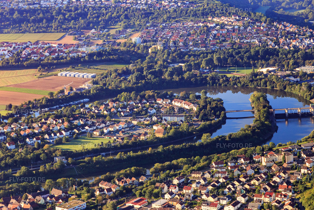 Luftbild: Neckarschleife von Norden in Besigheim im Bundesland Baden-Württemberg in Deutschland. Foto: IMG_093809.jpg vom 23.08.2016 durch Werner Riehm/FLY-FOTO.de