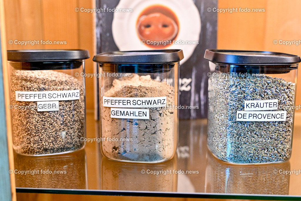 Piberstein_ Speck Haudum_ 18.06.2024-3 | 18.04.2024, Piberstein, AUT, Speck Haudum, im Bild Gewuerze, Gewuerzmischungen