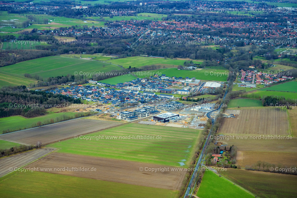 Stade_Riensförde_Bildungscampus_Baustelle_ELS_2599040223 | STADE 04.02.2023 Baustelle zum Neubau des Gebäudekomplexes des Weiterbildungs- und Bildungszentrums im Ortsteil Riensförde in Stade Riensförde im Bundesland Niedersachsen, Deutschland. Weiterführende Informationen bei: Claudia Blaurock  Landschaftsarchitektur,  GOLDBECK GmbH,  PD - Berater der öffentlichen Hand GmbH,  gmp International GmbH. // Construction site for the new building complex of the education and training center in the district Riensfoerde in Stade in the state Lower Saxony, Germany. Further information at: Claudia Blaurock  Landschaftsarchitektur,  GOLDBECK GmbH,  PD - Berater der oeffentlichen Hand GmbH,  gmp International GmbH. Foto: Martin Elsen