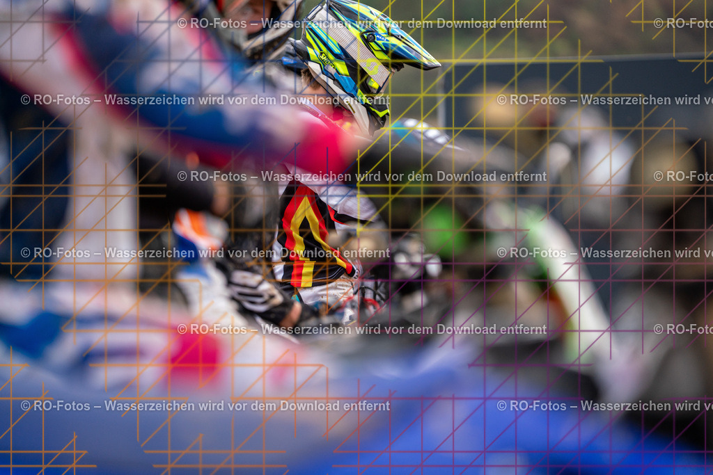 Sechshelden 2026 Sonntag  -2035 | Sportfotografie von RO-Fotos: Motorsport, Motocross, Enduro, Laufveranstaltungen und Triathlon. Professionelle Fotos von Sportlern und Events. - Realisiert mit Pictrs.com
