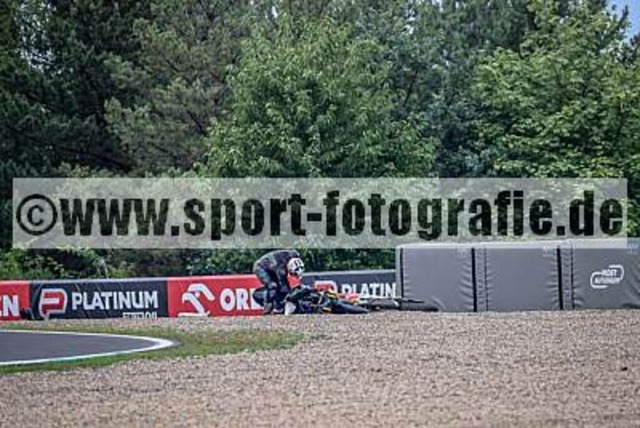 pube0167 | Professionelle Fotos von Sportveranstaltungen, aber auch Hochzeiten und anderen Events. - Realisiert mit Pictrs.com