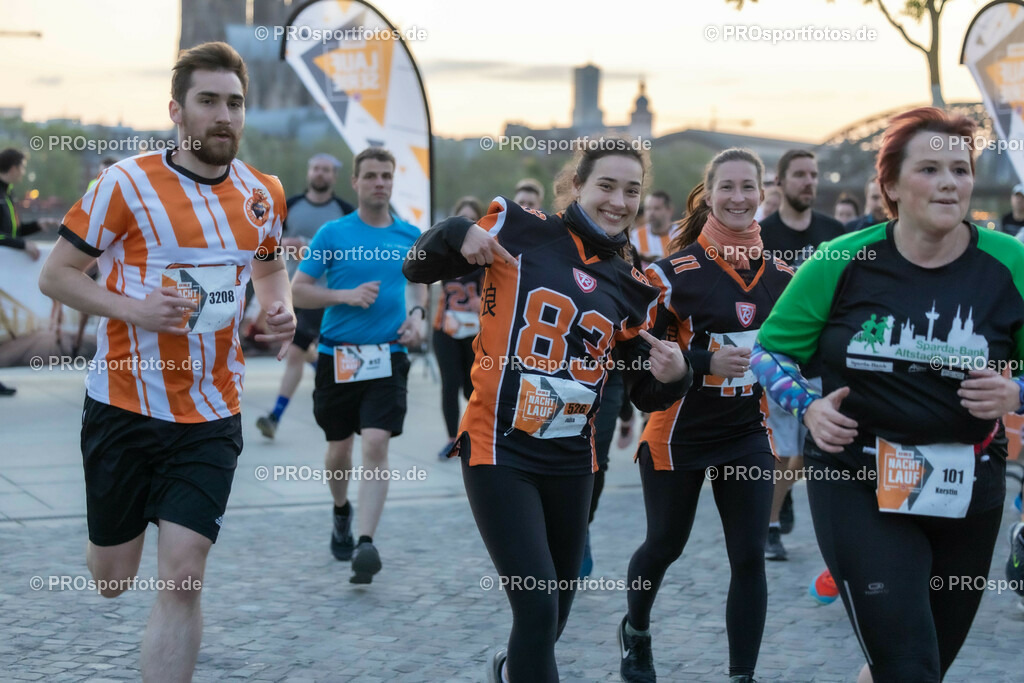 16. OBI Nachtlauf des ASV Koeln; Koeln, 17.05.23 | Impressionen vom 16. OBI Nachtlauf des ASV Koeln am 17.05.23 an Rheinpromenade und Tanzbrunnen in Koeln (Deutschland). Foto: BEAUTIFUL SPORTS/Ulrich Fassbender