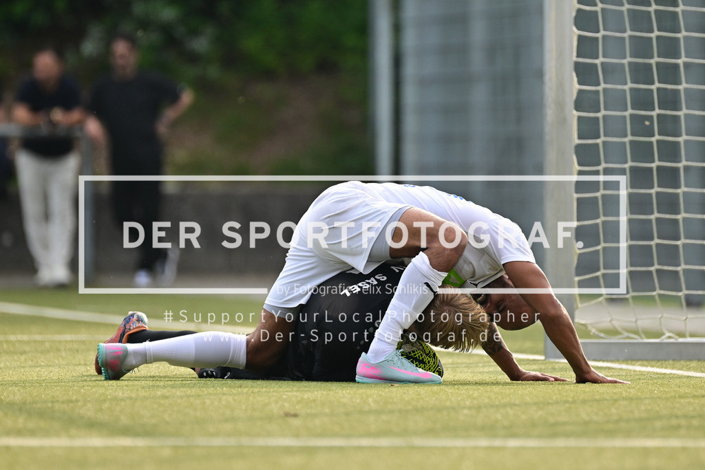 Fußball I Herren I Saison 2025-2026 I Oberliga I 1. Spieltag I FC Süderelbe - TSV Sasel I 72679 | Der Sportfotograf. - Realisiert mit Pictrs.com