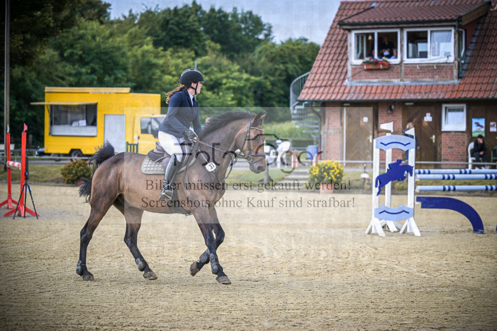 DOS_2516 | Entdecke hochwertige Reitturnierfotos von Foto Oger. Professionell, emotional und authentisch – jetzt Lieblingsmomente im Shop bestellen.Deutschlandweite Turnierfotografie. - Realisiert mit Pictrs.com