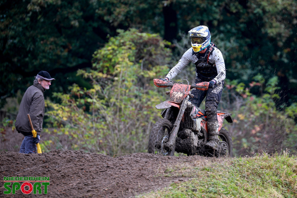 OpenTrack2024_Samstag_074 | Bildergalerie von Sport-Ereignissen aber auch von weiteren spannenden Dingen - nicht nur vom Niederrhein. In Anlehnung an den bekannten Spruch von Hanns Dieter Hüsch heißt das Motto: "Niederrhein ist überall".  - Realisiert mit Pictrs.com