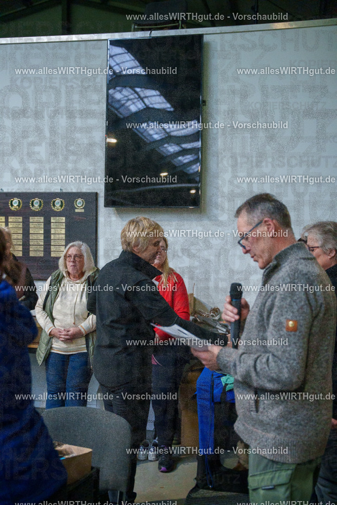 7R506500 | Professionelle Tierfotografie in Mönchengladbach von Daniel Wirth (allesWIRTHgut). Liebevolle & natürliche Bilder von Hunden & Katzen für unvergessliche Erinnerungen.