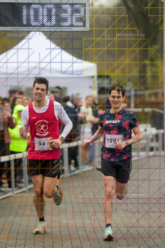 Neusser Erftlauf 2025  | 15km Neusser Erftlauf 2025 Foto: Heldenfoto.de