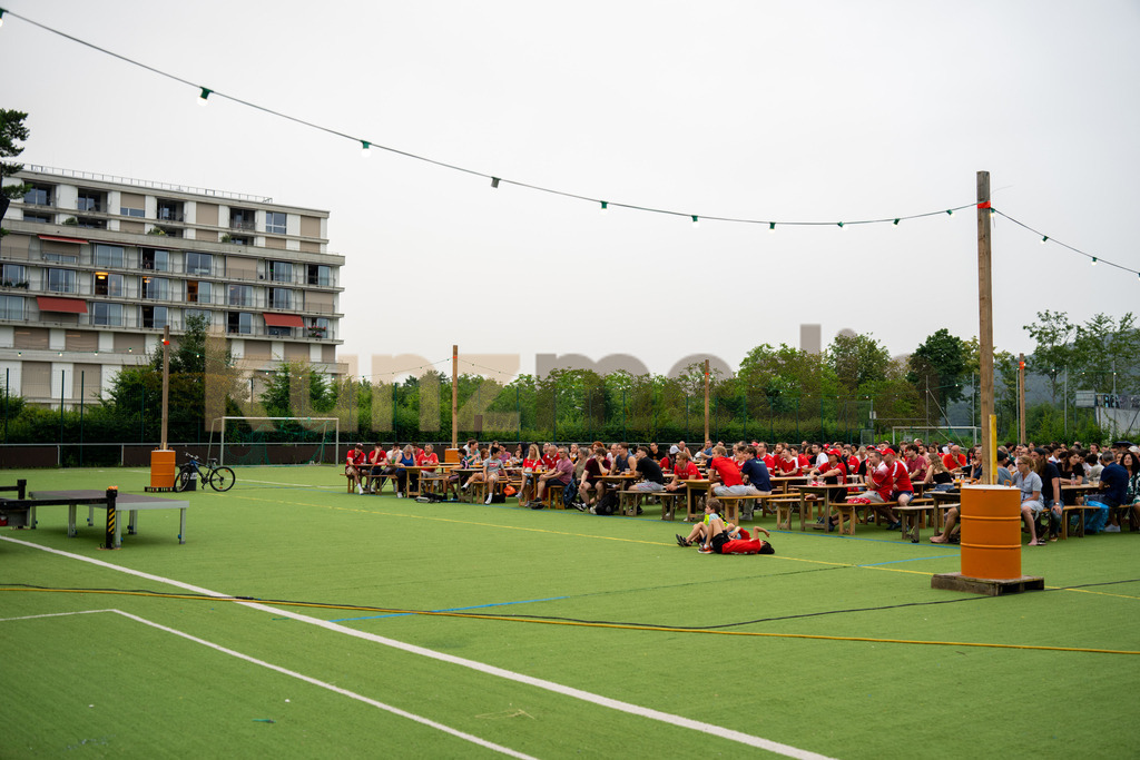 19_Public Viewing Reinach - Achtelfinale Schweiz -Italien EM 2024_kunzmedia.ch | OnlineShop für Bilder kunzmedia.ch