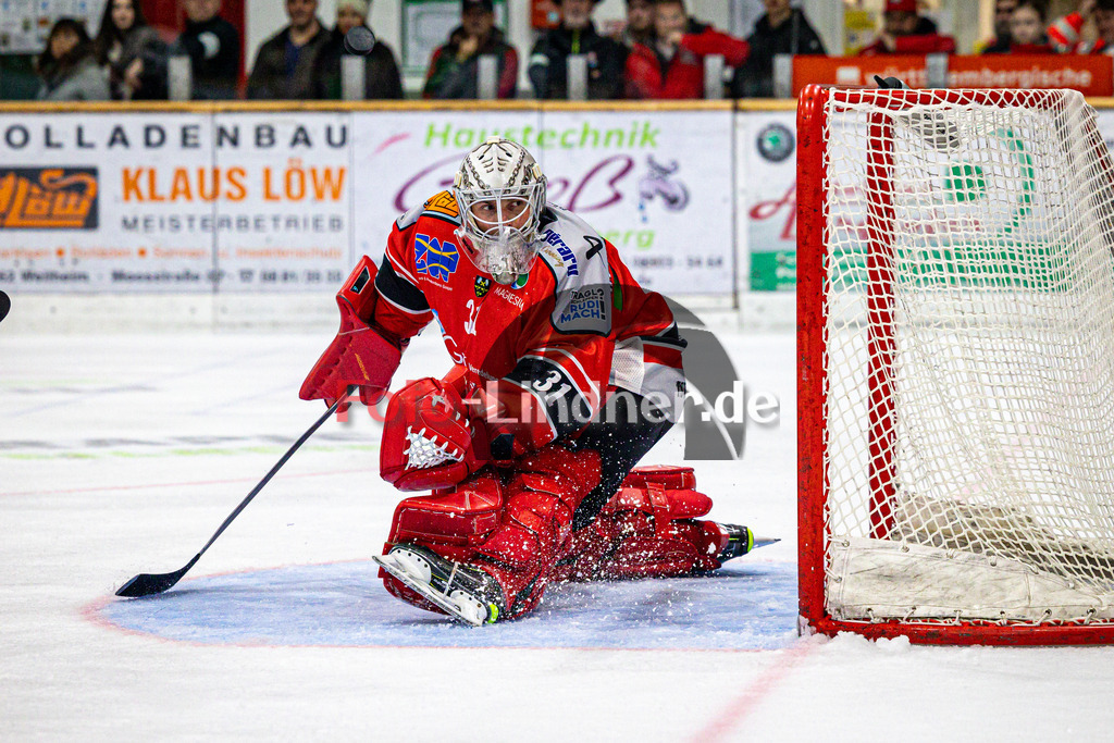 TSV Peißenberg MINERS vs EHC Königsbrunn | Eishockey Bayernliga Vorrunde 2024/2025, TSV Peißenberg MINERS vs EHC Königsbrunn, 20241027,Korbinian SERTL (MINERS Goali 31) in Aktion,2024-10-27 in Peißenberg (Eisstadion)Korbinian SERTL (MINERS Goali 31)Copyright: WolfgangxLindner