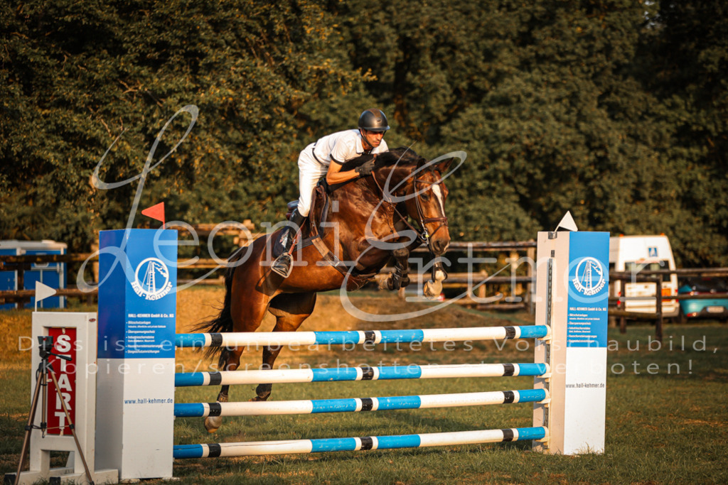 24.FrSpL00165 | Leoni Ertmer Photography - Realisiert mit Pictrs.com