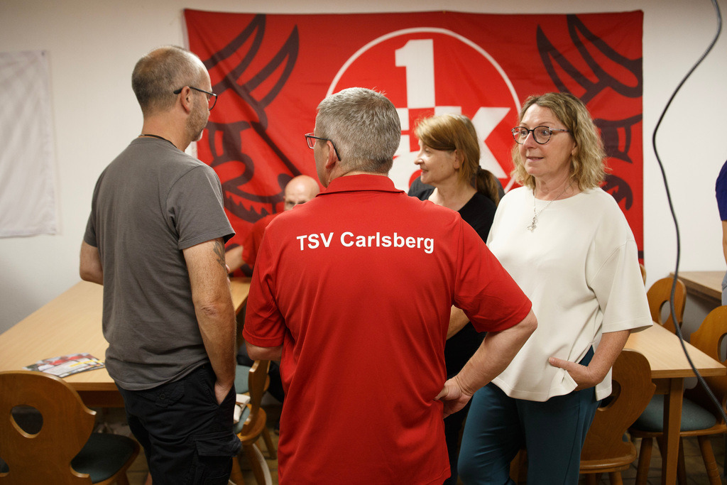 Pressekonferenz TSV Carlsberg, Lotto Elf | Carlsberg - 06.08.2025: Pressekonferenz TSV Carlsberg, Lotto Elf in Carlsberg (Kunstrasenplatz), Germany. Photo by: BobNL design &amp; photography - Realisiert mit Pictrs.com