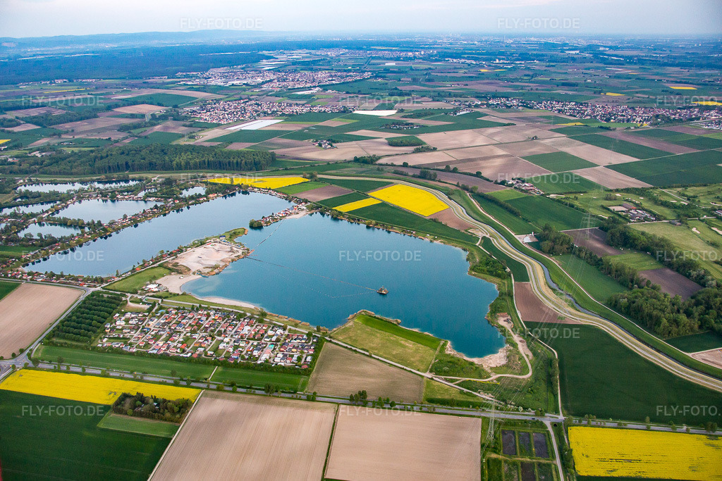 Luftbild: Biblis, Riedsee in Biblis im Bundesland Hessen in Deutschland. Foto: IMG_088410.jpg vom 09.05.2016 durch Werner Riehm/FLY-FOTO.de