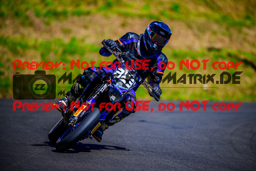 MaZZes_FotoMatrix_240816_6007705_8536 | UE40