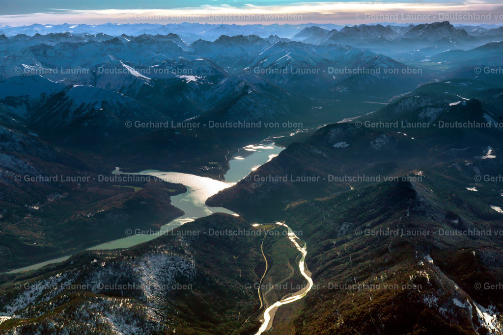 2991191 | Isartal und Sylvensteinstausee mit Blickrichtung Zugspitze