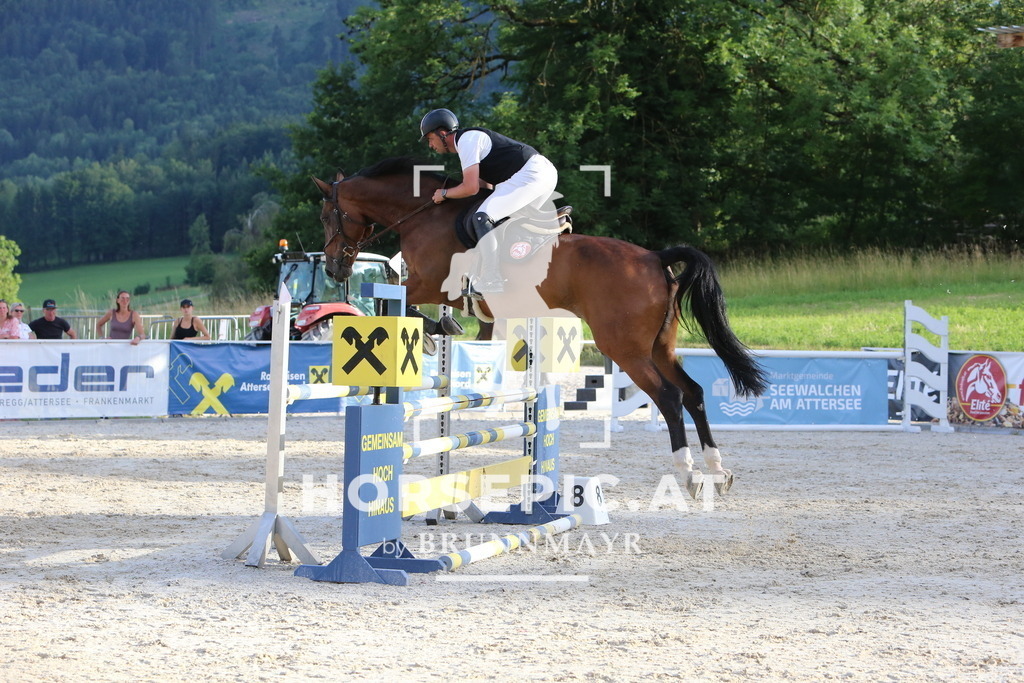 DL2Q2037 | Willkommen bei Brunnmayr - Design & Fotografie – Ihrem Spezialisten für Reitturniere und Pferdeveranstaltungen in Oberösterreich, Salzburg und Bayern! Seit über 17 Jahren sind wir leidenschaftlich dabei.