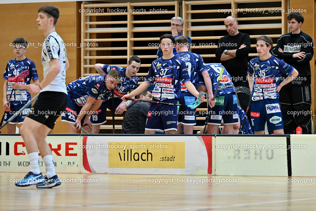 FBK Loka vs. VSV Unihockey | Spielerbank VSV Unihockey, Headcoach VSV Unihockey Harald Felsberger, Headcoach VSV Unihockey Hannes Pühringer, Headcoach VSV Unihockey Stephan Achernig, FBK Loka vs. VSV Unihockey, FBK Loka vs. VSV Unihockey am 23.03.2025 in Villach (Ballspielhalle St. Martin), Austria, (Photo by Bernd Stefan)