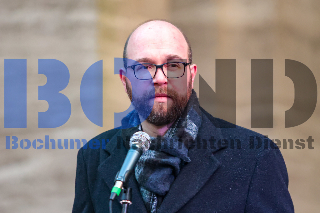 SES_BOCUKR20240223-17 | bond - Realisiert mit Pictrs.com