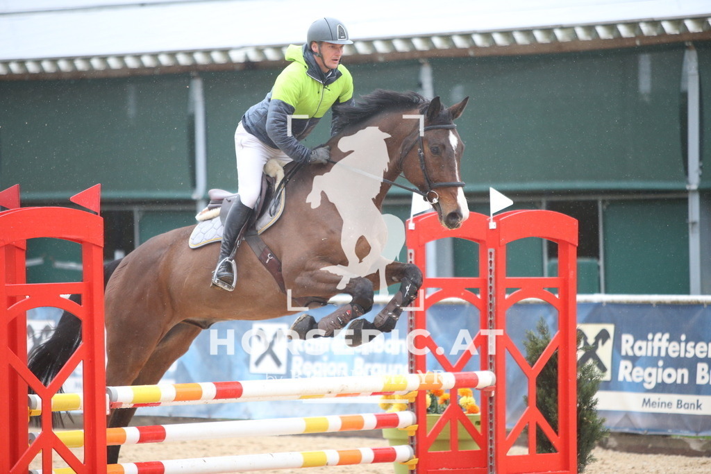 AS8V1905 | Willkommen bei Brunnmayr - Design & Fotografie – Ihrem Spezialisten für Reitturniere und Pferdeveranstaltungen in Oberösterreich, Salzburg und Bayern! Seit über 17 Jahren sind wir leidenschaftlich dabei.