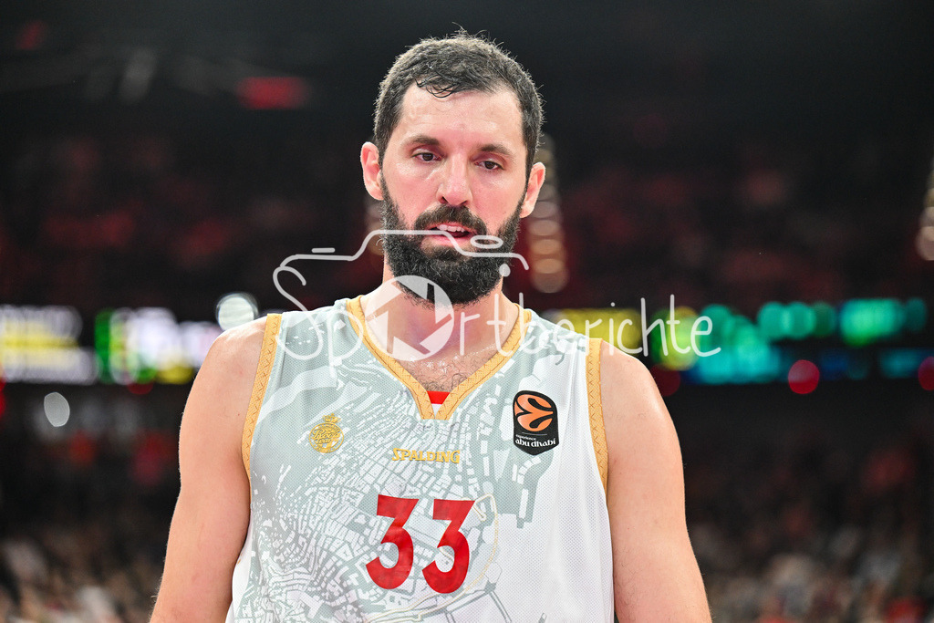 FC Bayern Basketball - AS Monaco Basket | MUNICH, GERMANY - 05. FEBRUARY: im Bild ein enttäuschter Nikola MIROTIC (AS Monaco Basket 33) / Einzelfoto / Freisteller während dem Match zwischen dem FC Bayern Basketball und dem AS Monaco Basket am 27. Spieltag der EuroLeague im SAP GARDEN