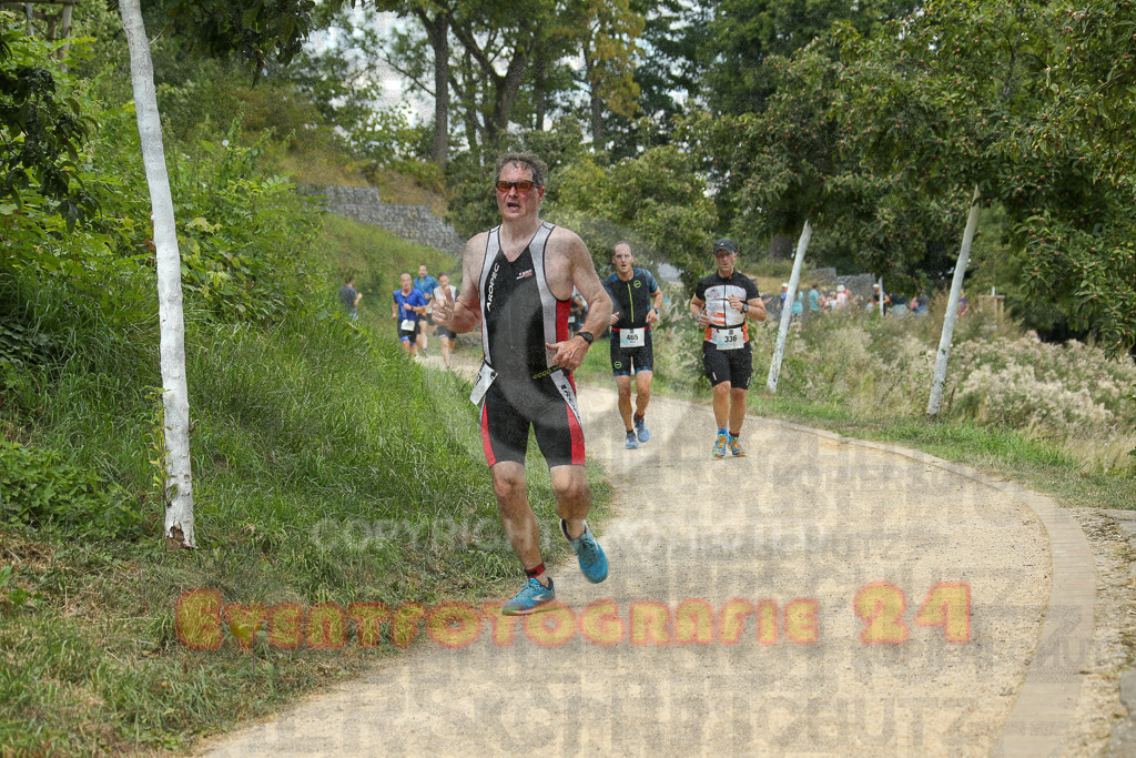 250824_1343_EX1_3427 | Sportfotografie im Rhein-Sieg Kreis, Köln, Bonn, NRW, Rheinland Pfalz, Hessen, etc. Unser Tätigkeitsfeld umfasst den Laufsport vom Volkslauf über den Marathon, Duathlon, Triathon bis zum Ultralauf wie Kölnpfad Ultra oder Schindertrail.