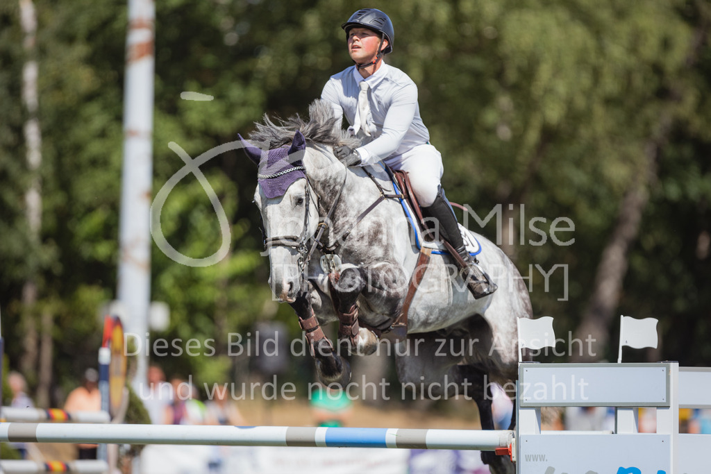 220717_LC_GroßerPreis-911 | Deine schönsten Turniermomente als professionelle Fotos! Entdecke hochwertige Pferdesport-Fotografie im Online-Shop. Jetzt Fotos finden & bestellen!
