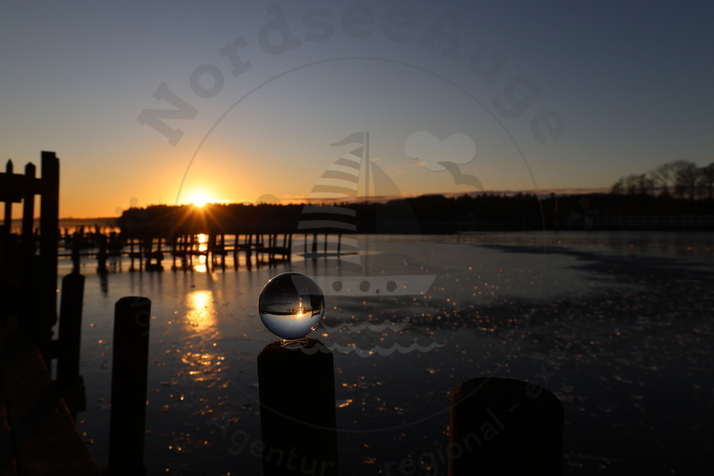 4P1A1982 | NordseeAuge zeigt ruhige Fotokunst von der Nordsee. Hochwertige Prints, Bilder und Motive mit Weite, Licht und Meer – für Zuhause oder als Geschenk. - Realisiert mit Pictrs.com